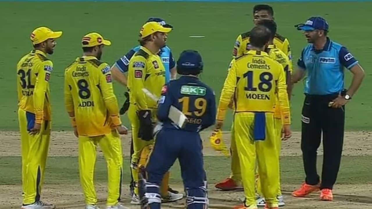 Umpires Laughing Over Incident, Not Good: Brad Hogg Slams MS Dhoni For Delaying CSK Vs GT Tie
